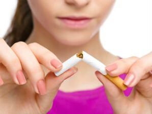 Recusa de cigarros da menina
